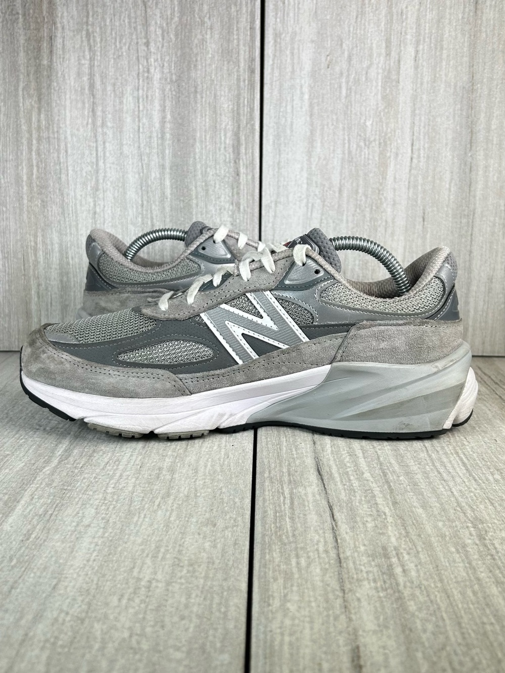New Balance 990v6 Grey Athletic Sneaker Running Shoes Made In USA Womens Size 10 - Picture 3 of 11